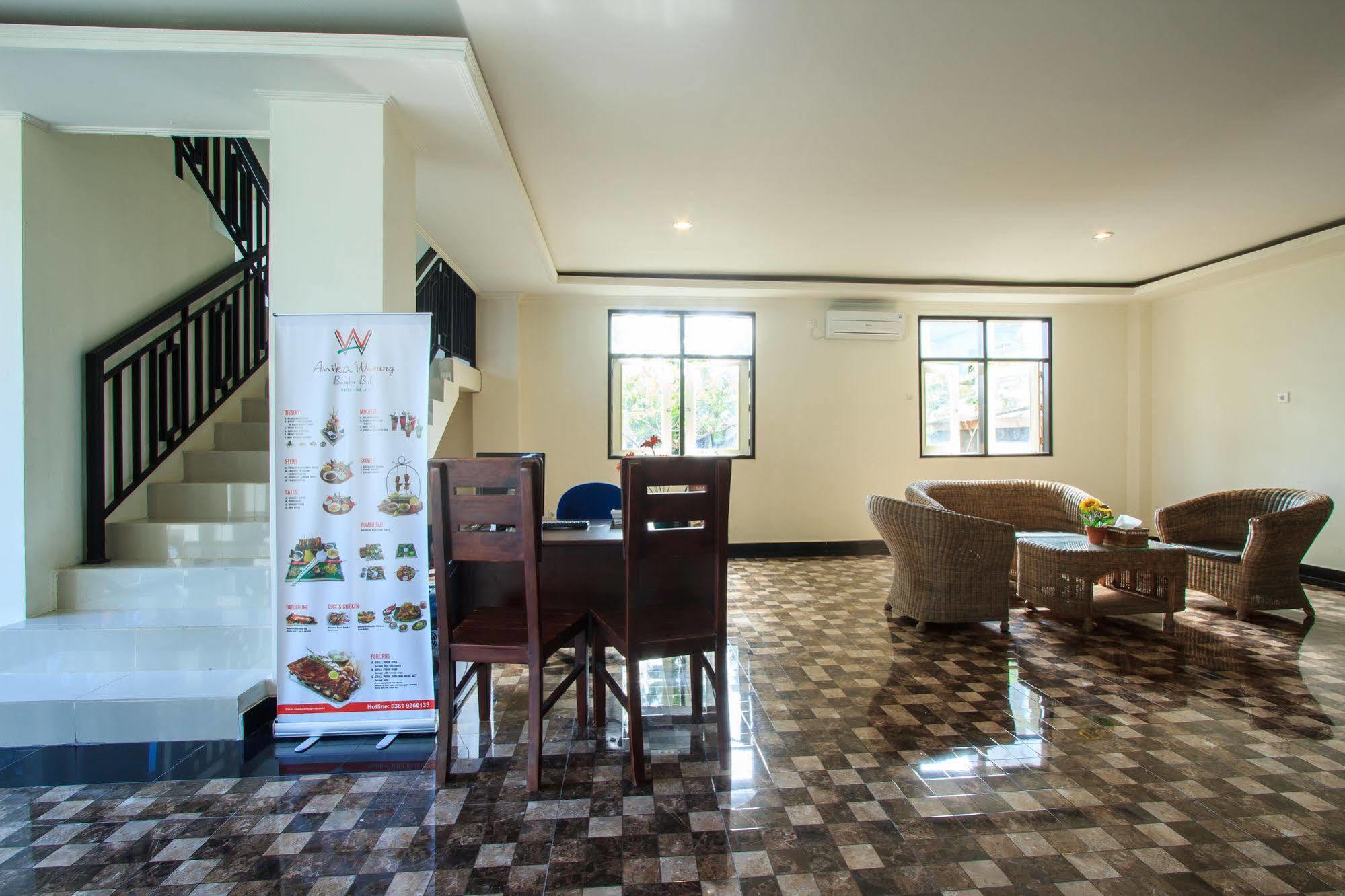 Ivanka Airport Inn Kuta  Bagian luar foto